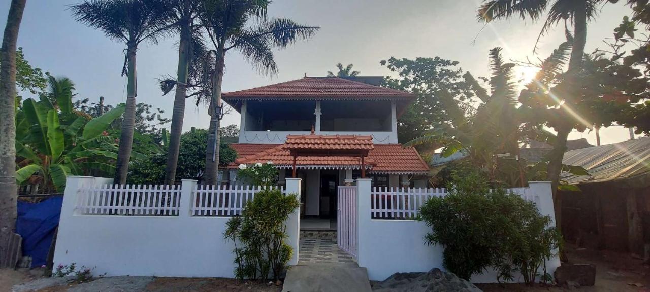 Happy Seas Beach Villa Alappuzha Eksteriør bilde