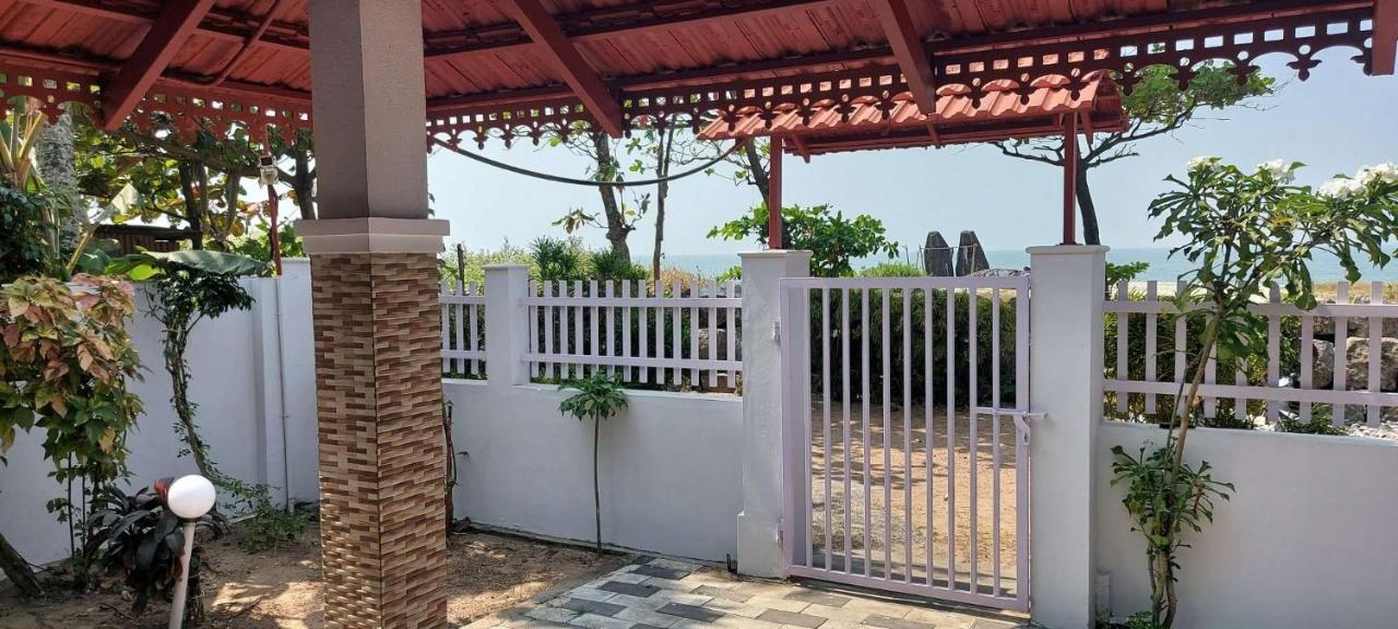 Happy Seas Beach Villa Alappuzha Eksteriør bilde